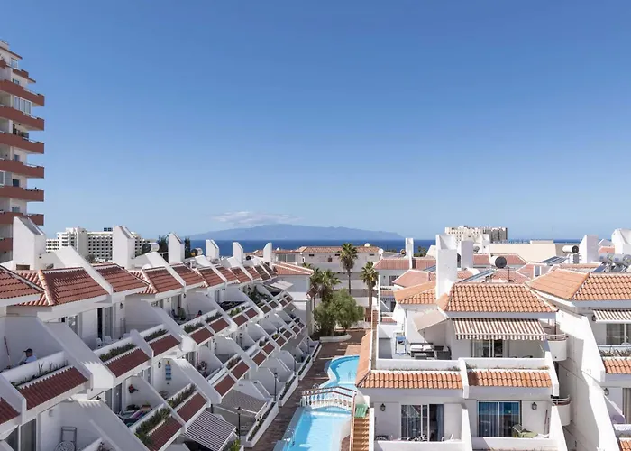 Floritas 28 - Two Bed Apartment Playa de las Americas (Tenerife)