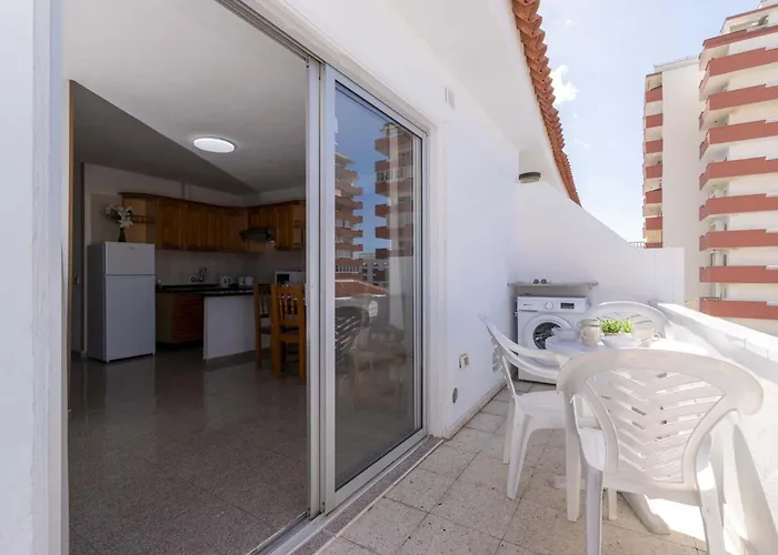 Appartamento Floritas 28 - Two Bed Playa de las Americas (Tenerife)