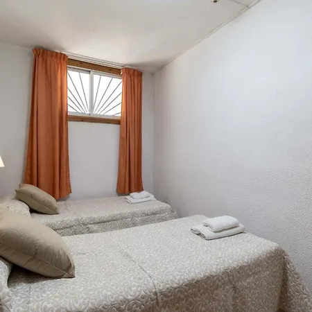 Апартаменты Floritas 28 - Two Bed Плая-де-лас-Америкас