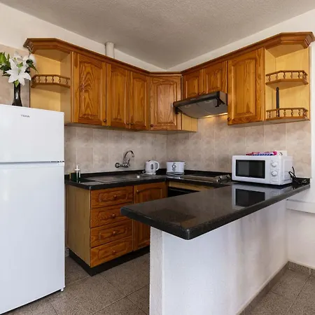 Floritas 28 - Two Bed Апартаменты Плая-де-лас-Америкас