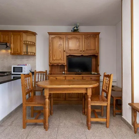 Апартаменти Floritas 28 - Two Bed